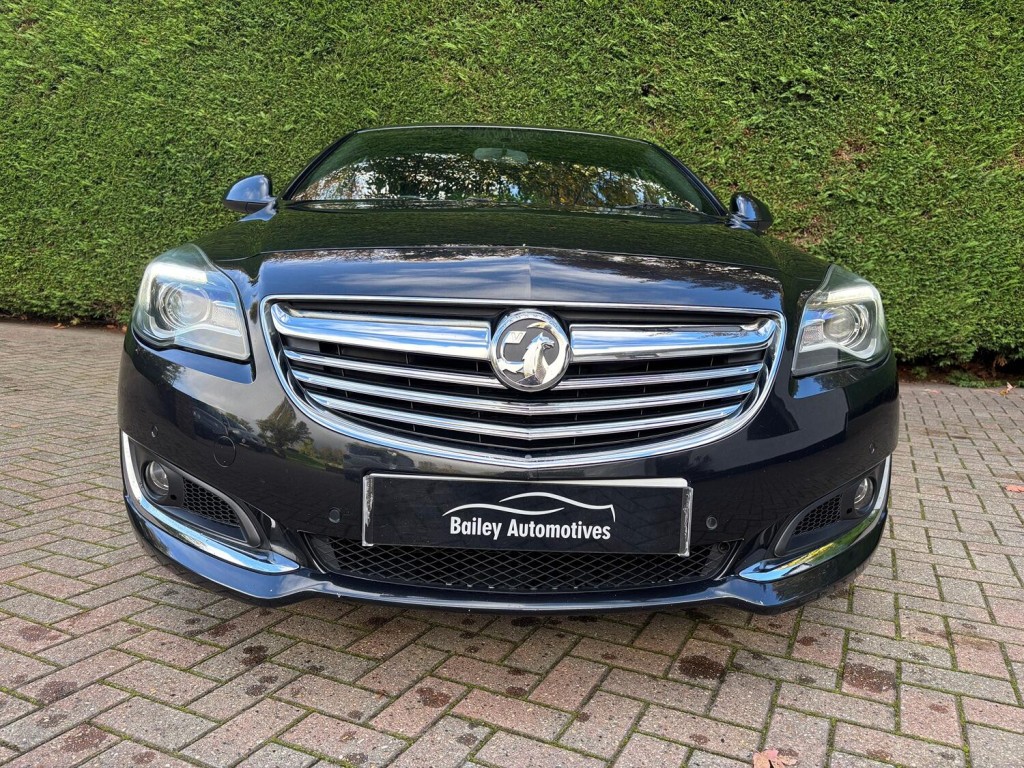 VAUXHALL INSIGNIA