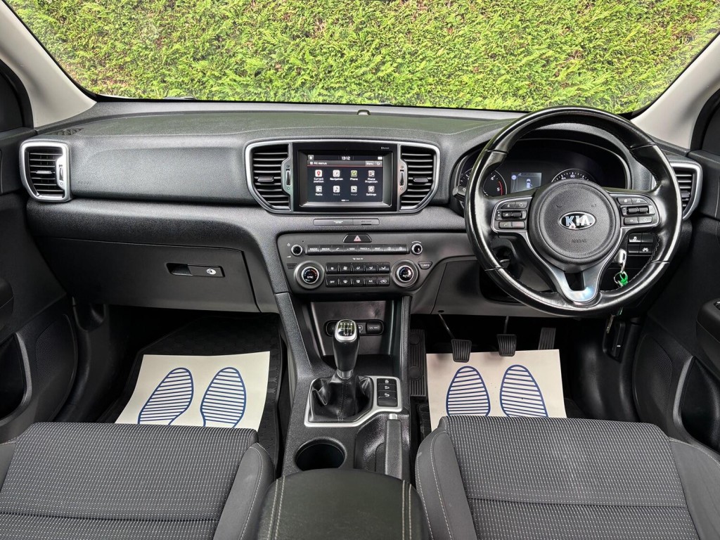 View KIA SPORTAGE 1.7 CRDi 2