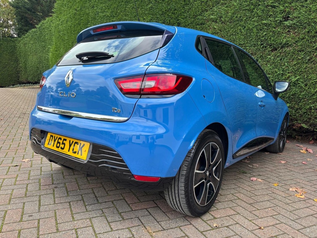 RENAULT CLIO