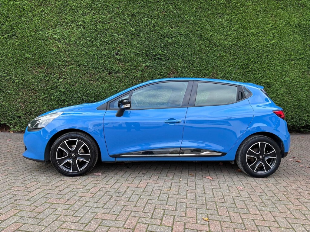 RENAULT CLIO
