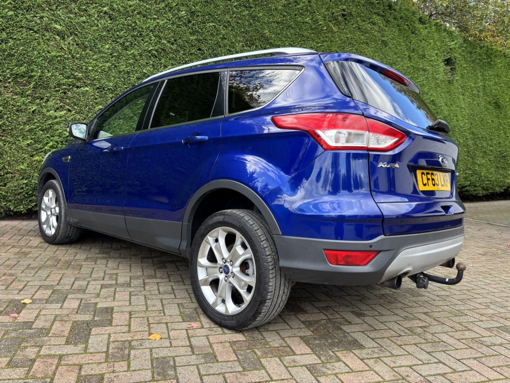 FORD KUGA