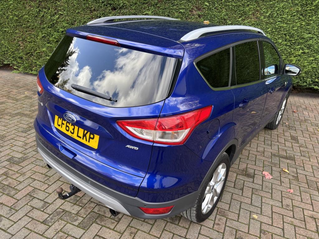 FORD KUGA