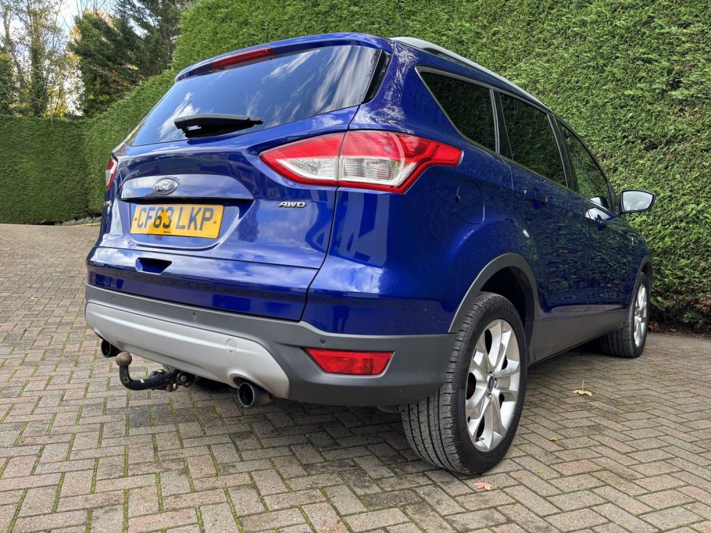 FORD KUGA