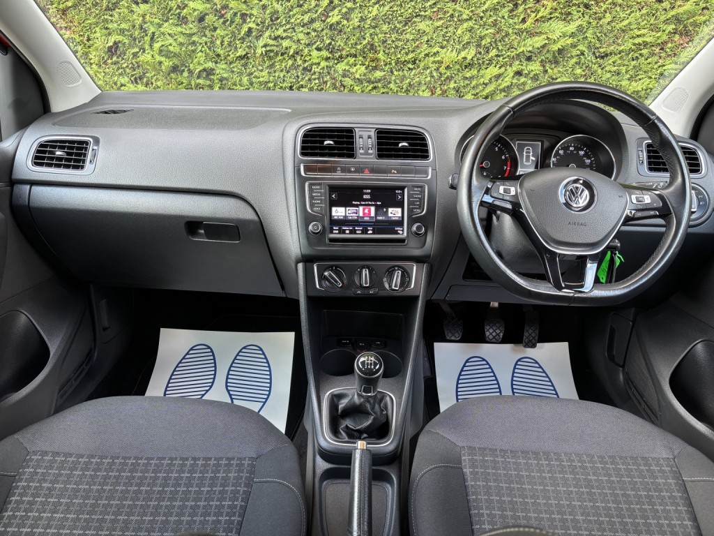 View VOLKSWAGEN POLO 1.0 Match Edition