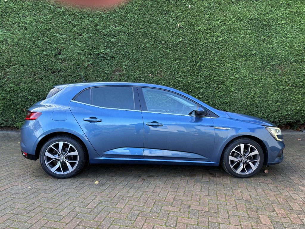 RENAULT MEGANE