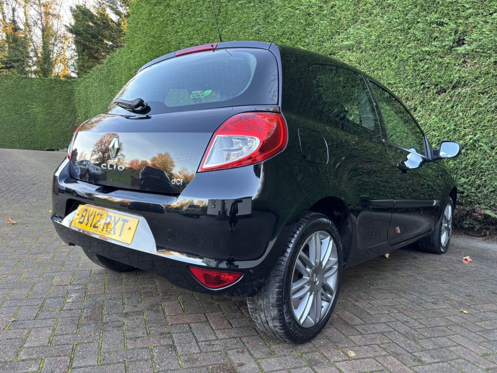 RENAULT CLIO