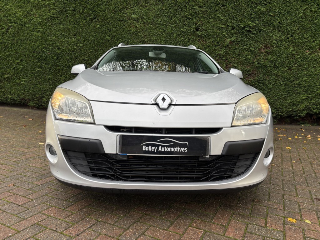 RENAULT MEGANE