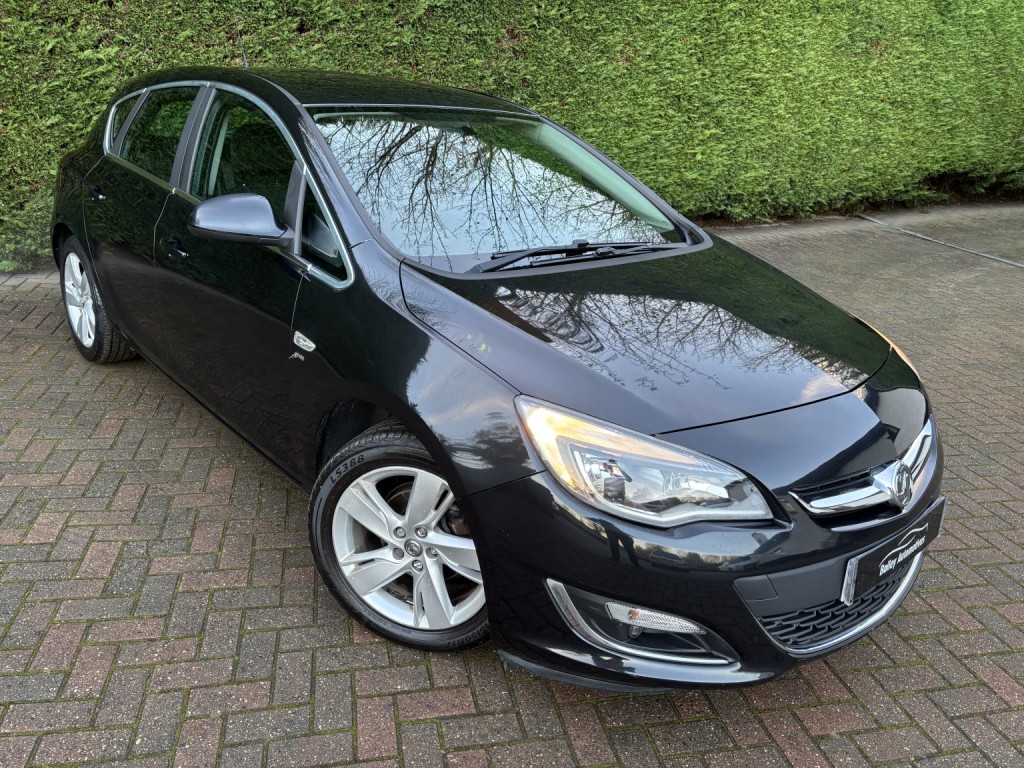 View VAUXHALL ASTRA 1.6 16v SRi