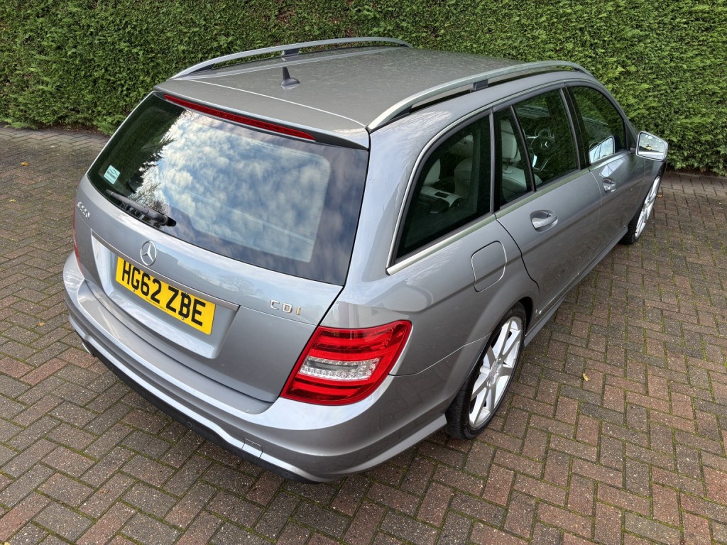 MERCEDES-BENZ C CLASS