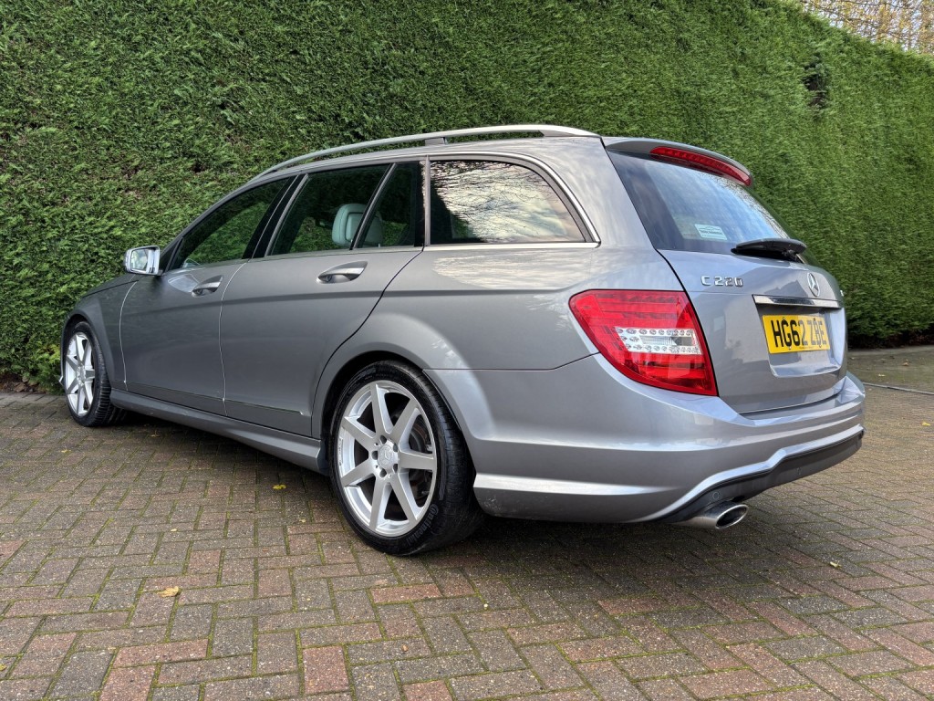 MERCEDES-BENZ C CLASS