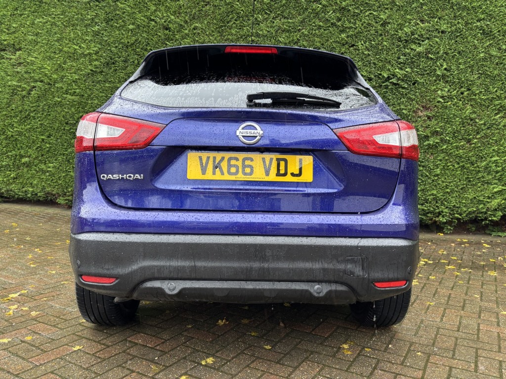 NISSAN QASHQAI
