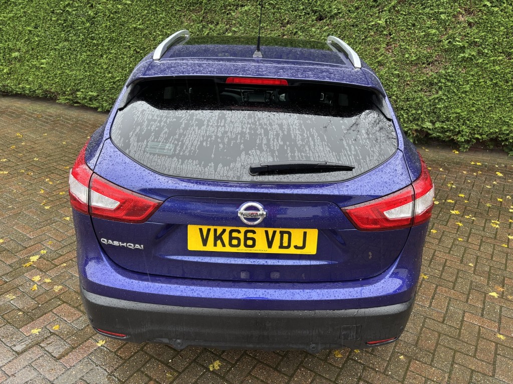 NISSAN QASHQAI
