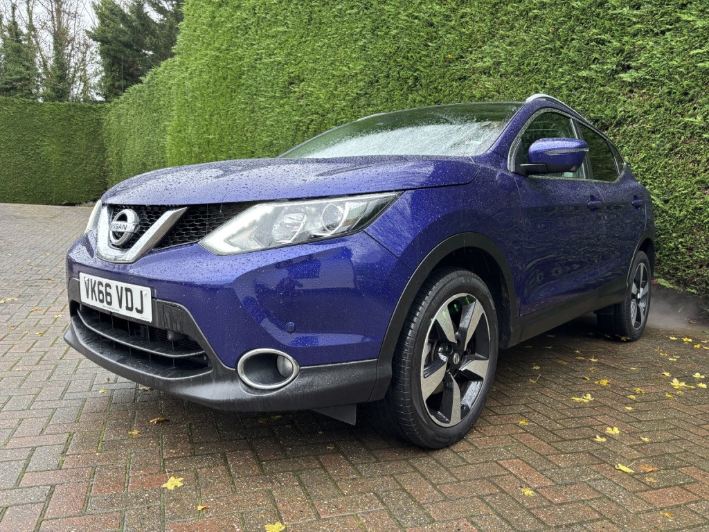 NISSAN QASHQAI