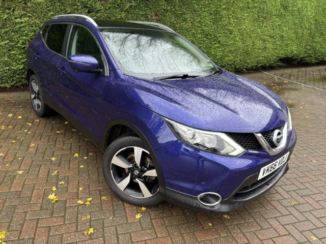 NISSAN QASHQAI 1.2 DIG-T N-Connecta