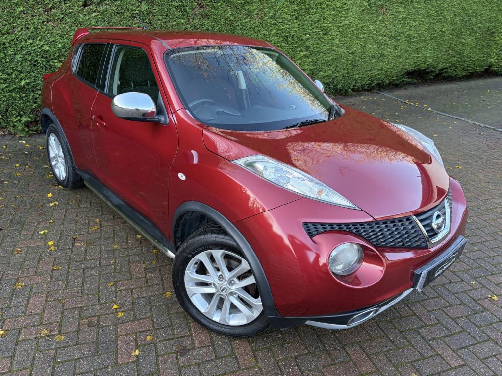 View NISSAN JUKE 1.6 Acenta Premium