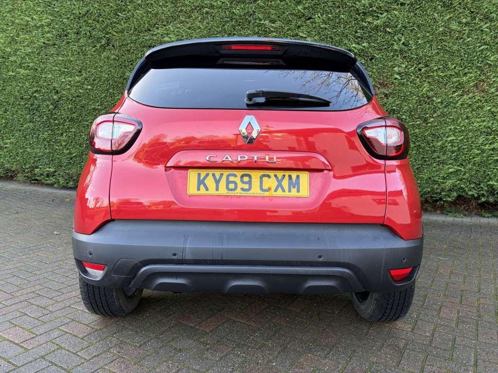 RENAULT CAPTUR
