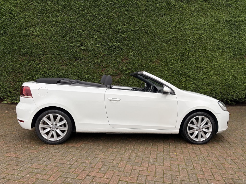 View VOLKSWAGEN GOLF 1.6 TDI BlueMotion Tech SE