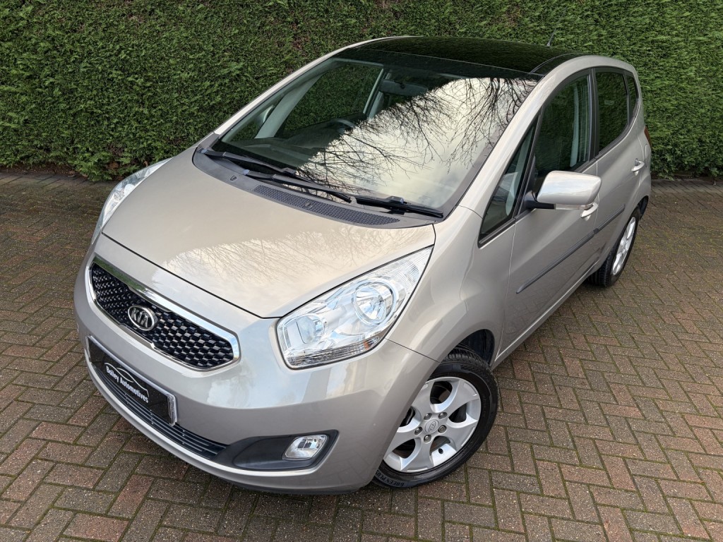 View KIA VENGA 1.6 3