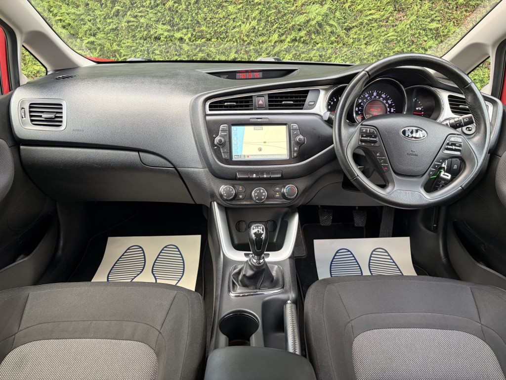View KIA CEED 1.6 CRDi 2