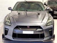 NISSAN GT-R
