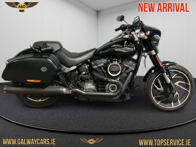 HARLEY-DAVIDSON Softail