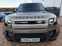 LAND ROVER DEFENDER 110