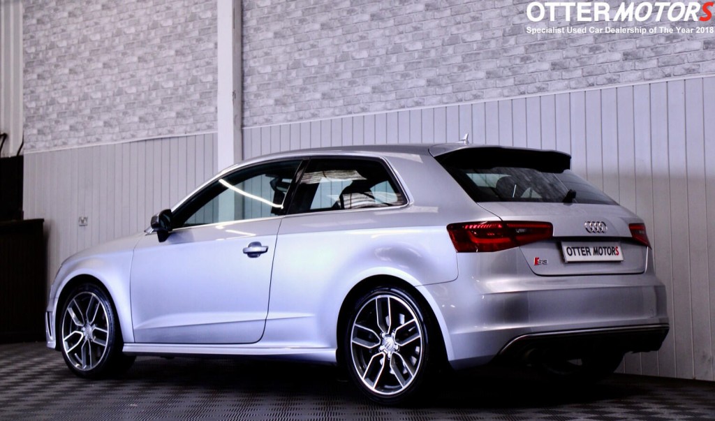 AUDI S3