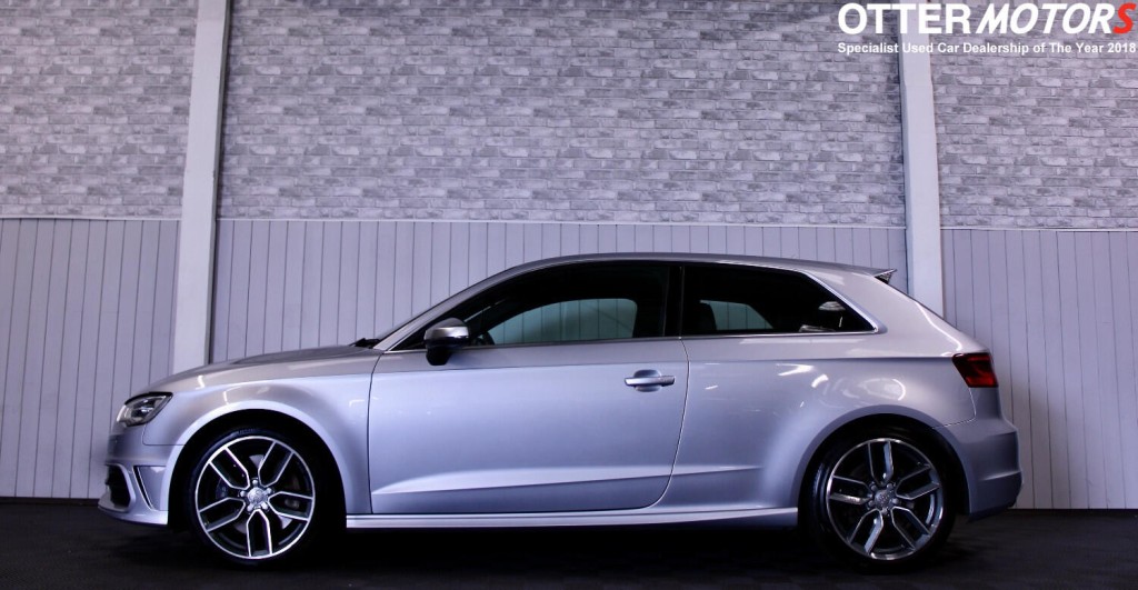AUDI S3