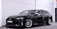AUDI RS4 (2021)