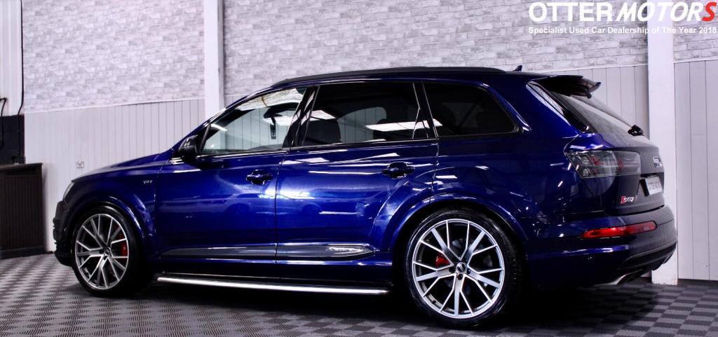 AUDI SQ7