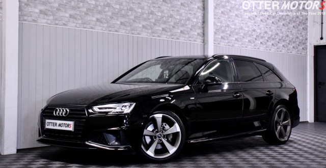 AUDI A4 AVANT (2019)