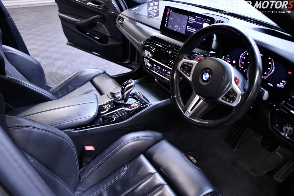 BMW M5