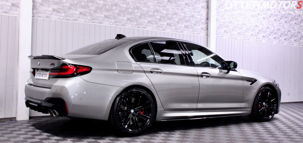 BMW M5