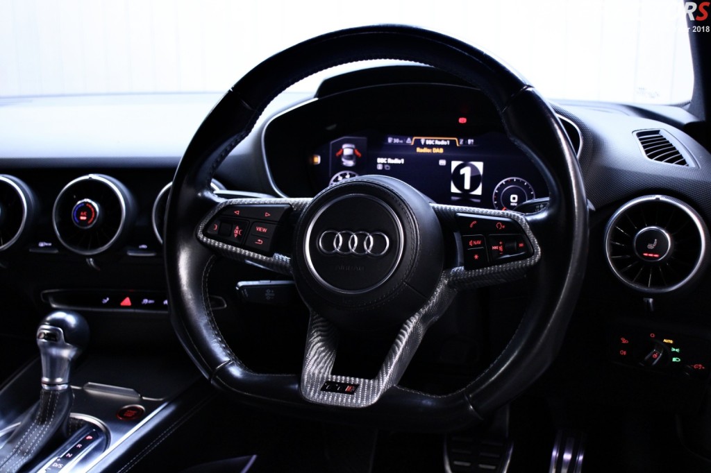 AUDI TTS