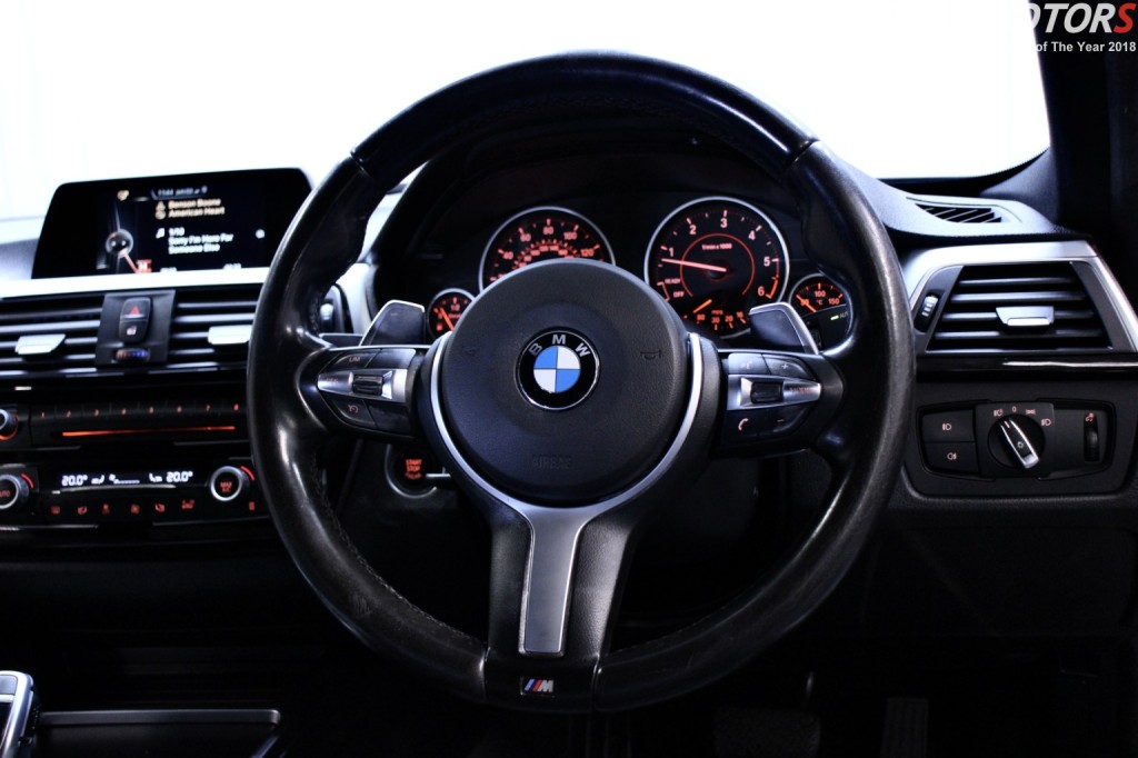 BMW 3 SERIES