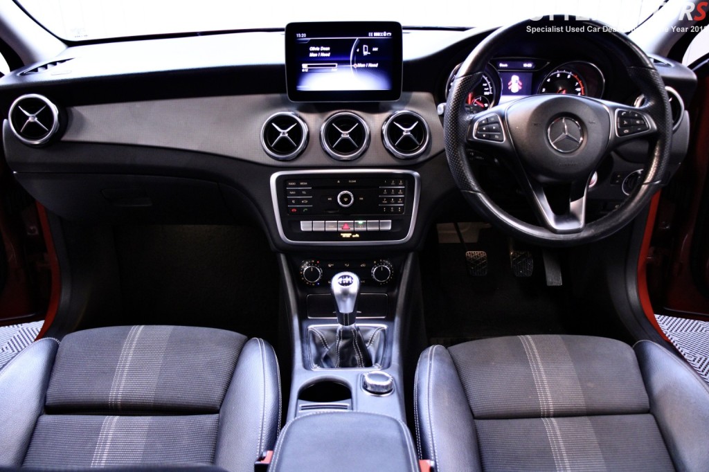 MERCEDES-BENZ GLA CLASS
