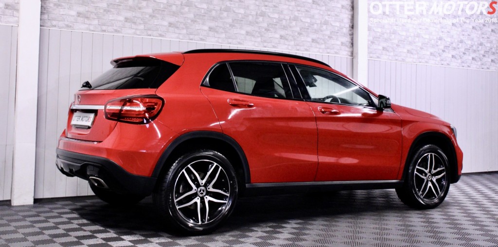 MERCEDES-BENZ GLA CLASS