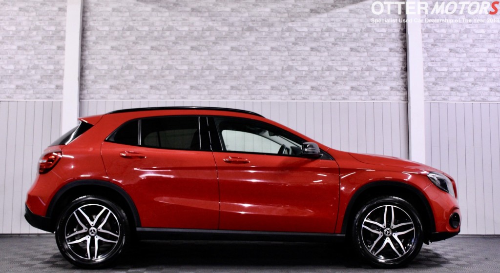 MERCEDES-BENZ GLA CLASS