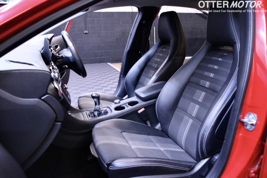 MERCEDES-BENZ GLA CLASS