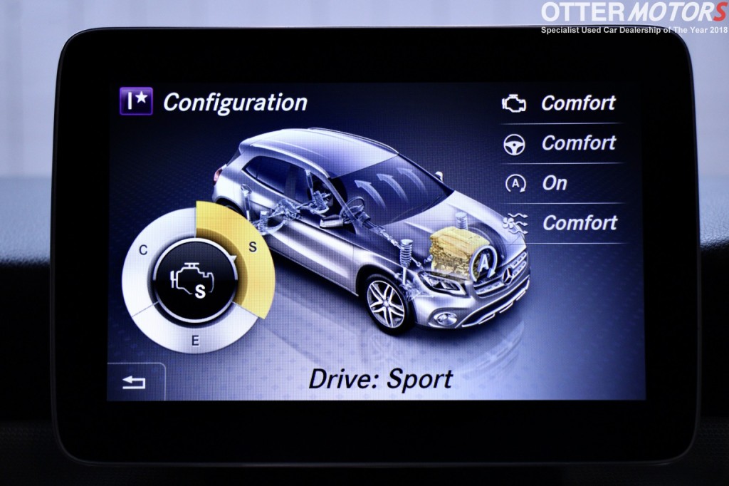 MERCEDES-BENZ GLA CLASS