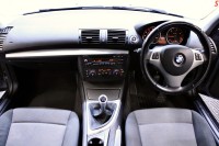 BMW 1 SERIES (2006)