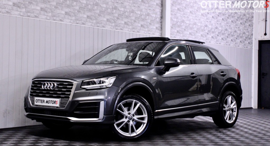 AUDI Q2