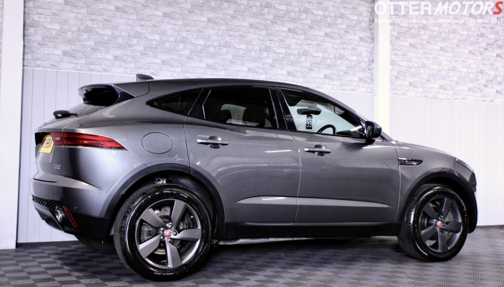 JAGUAR E-PACE