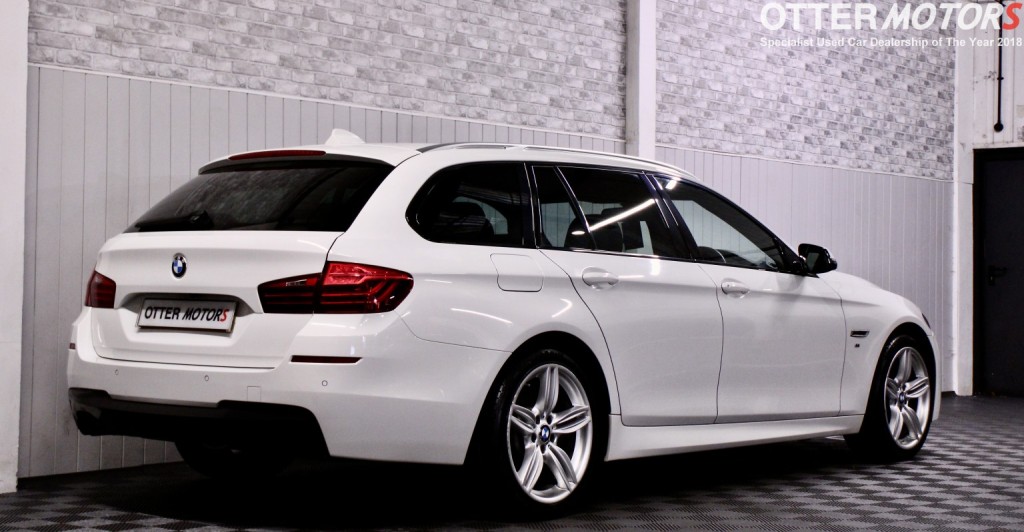 BMW 5 SERIES