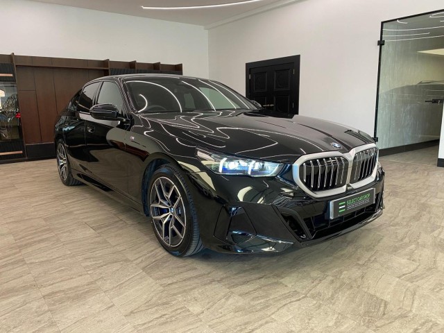BMW 5 SERIES