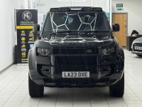 LAND ROVER DEFENDER 130