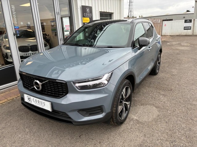 VOLVO XC40 1.5h T4 Recharge 10.7kWh R-Design Auto Euro 6 (s/s) 5dr (2021/71)