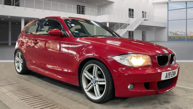 BMW 1 SERIES