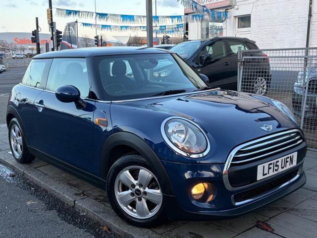 MINI HATCH