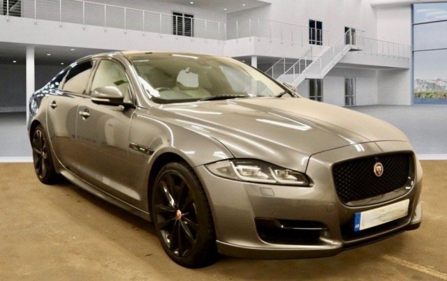 JAGUAR XJ